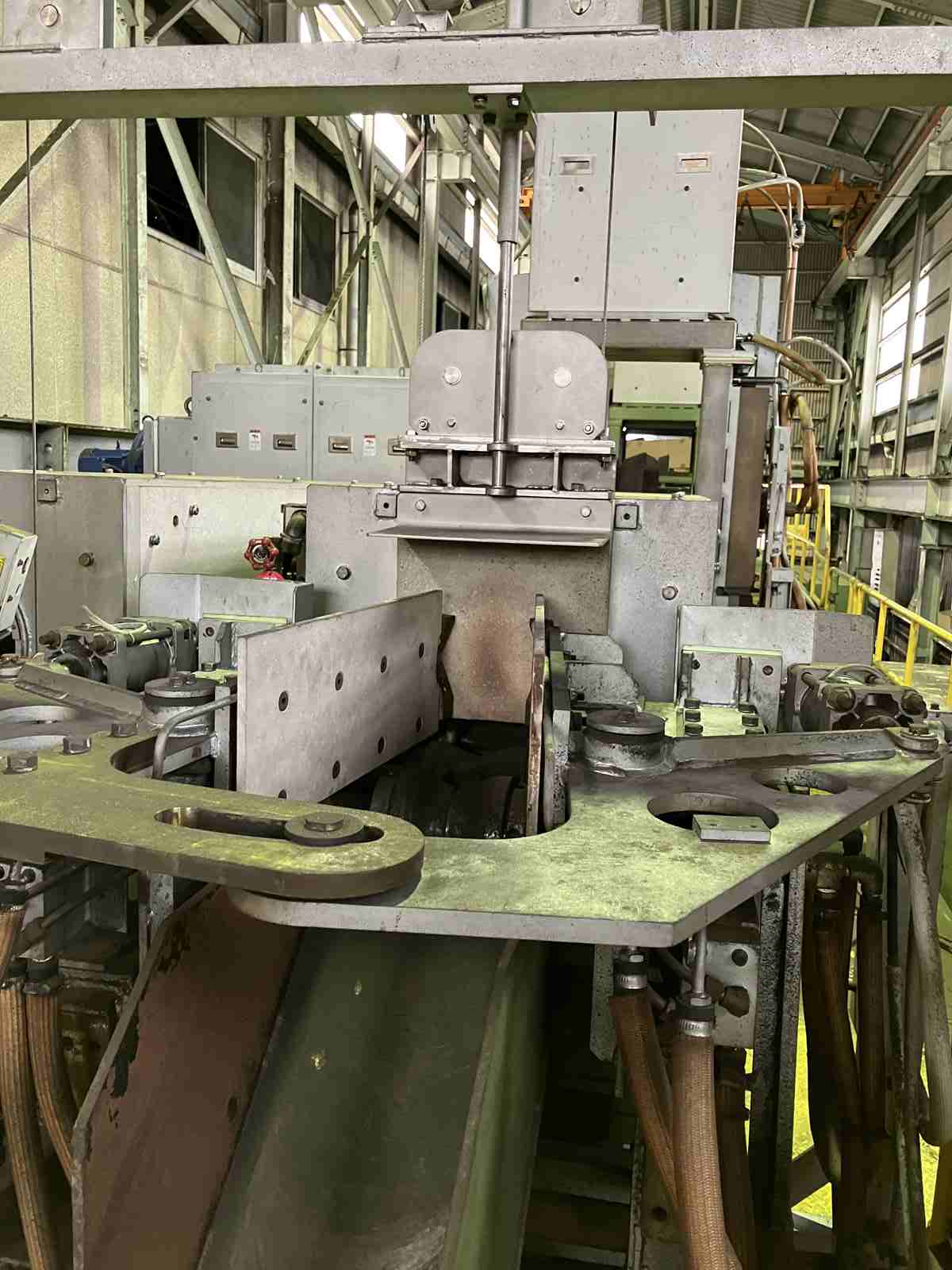 三井造船 実質2000kw電気炉 - 株式会社W&N